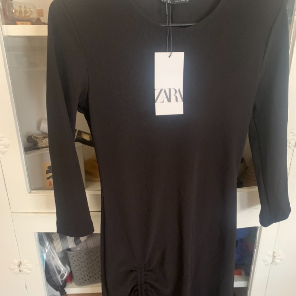 ZARA BLACK SHORT RUCHED TIE BOTTOM 3/4 sleeve dress